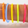 pulseras que brillan en la oscuridad